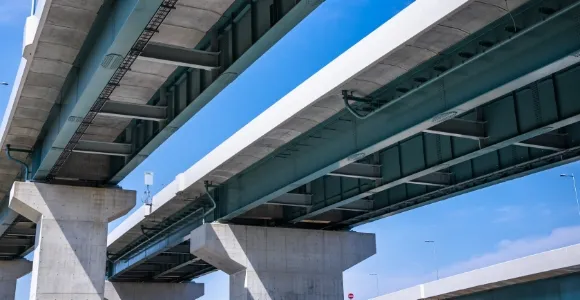 橋梁(陸橋・高架下)