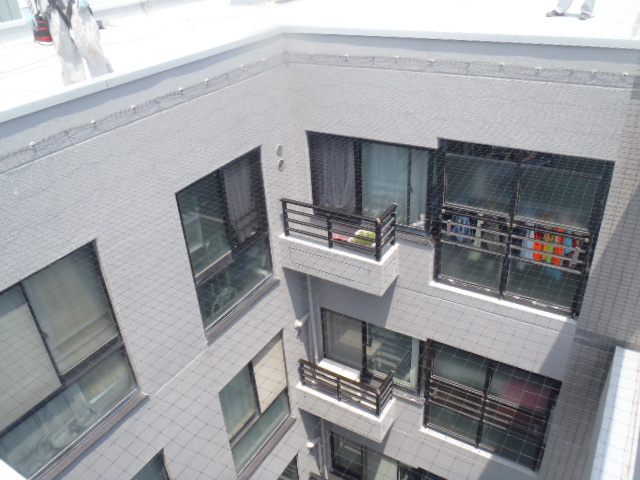 ネットを貼り替えました！！