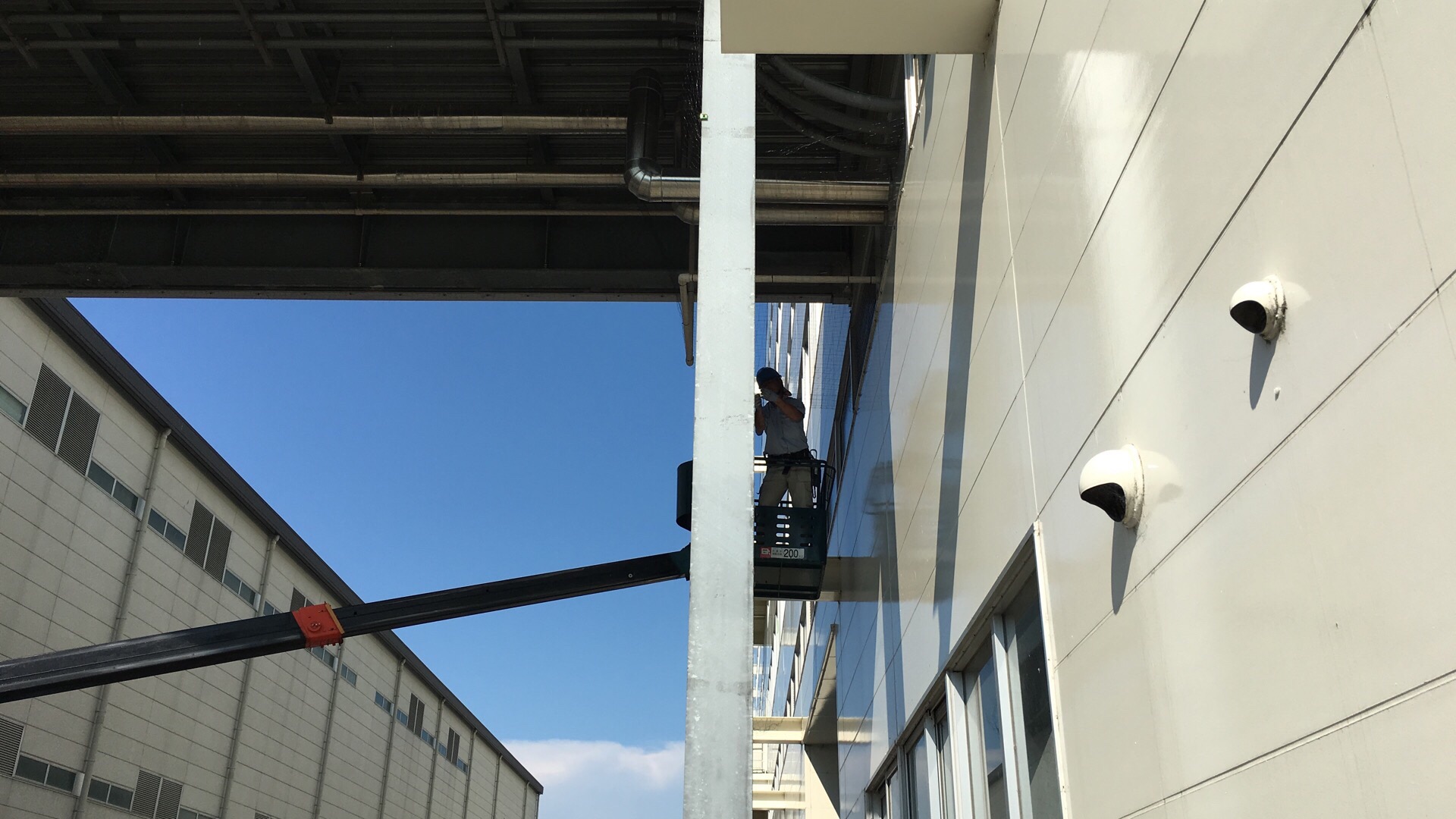 滋賀県近江八幡市　某工場渡廊下　ピーコンネット施工