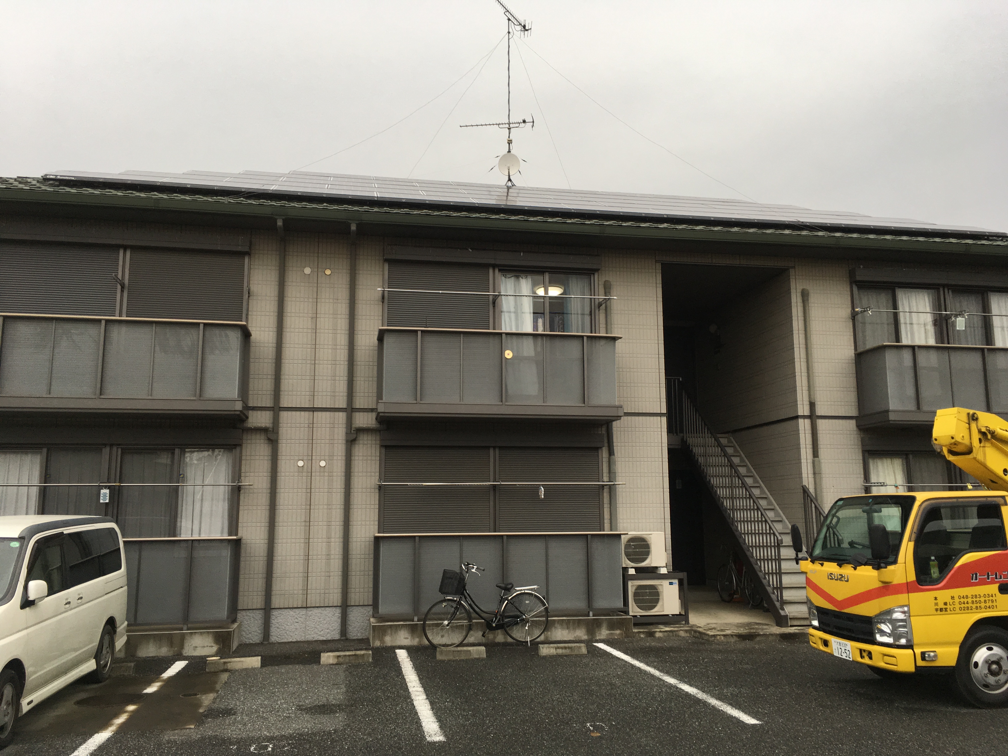 埼玉県深谷市　アパート　ソーラーパネルネット施工