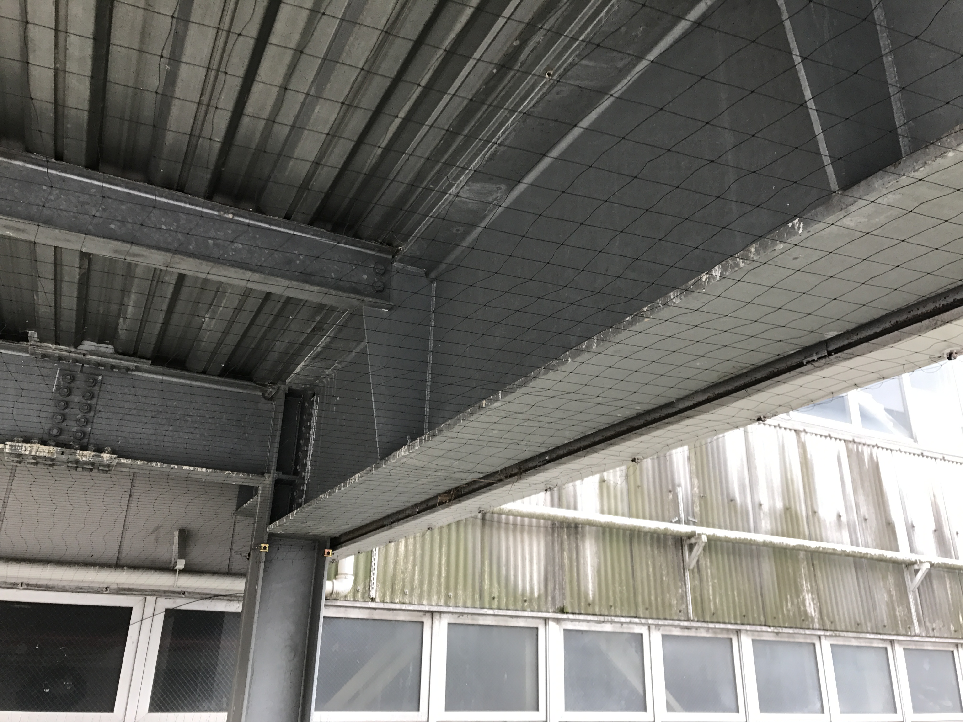 滋賀県近江八幡市　某製造工場渡廊下　ピーコンネット50施工