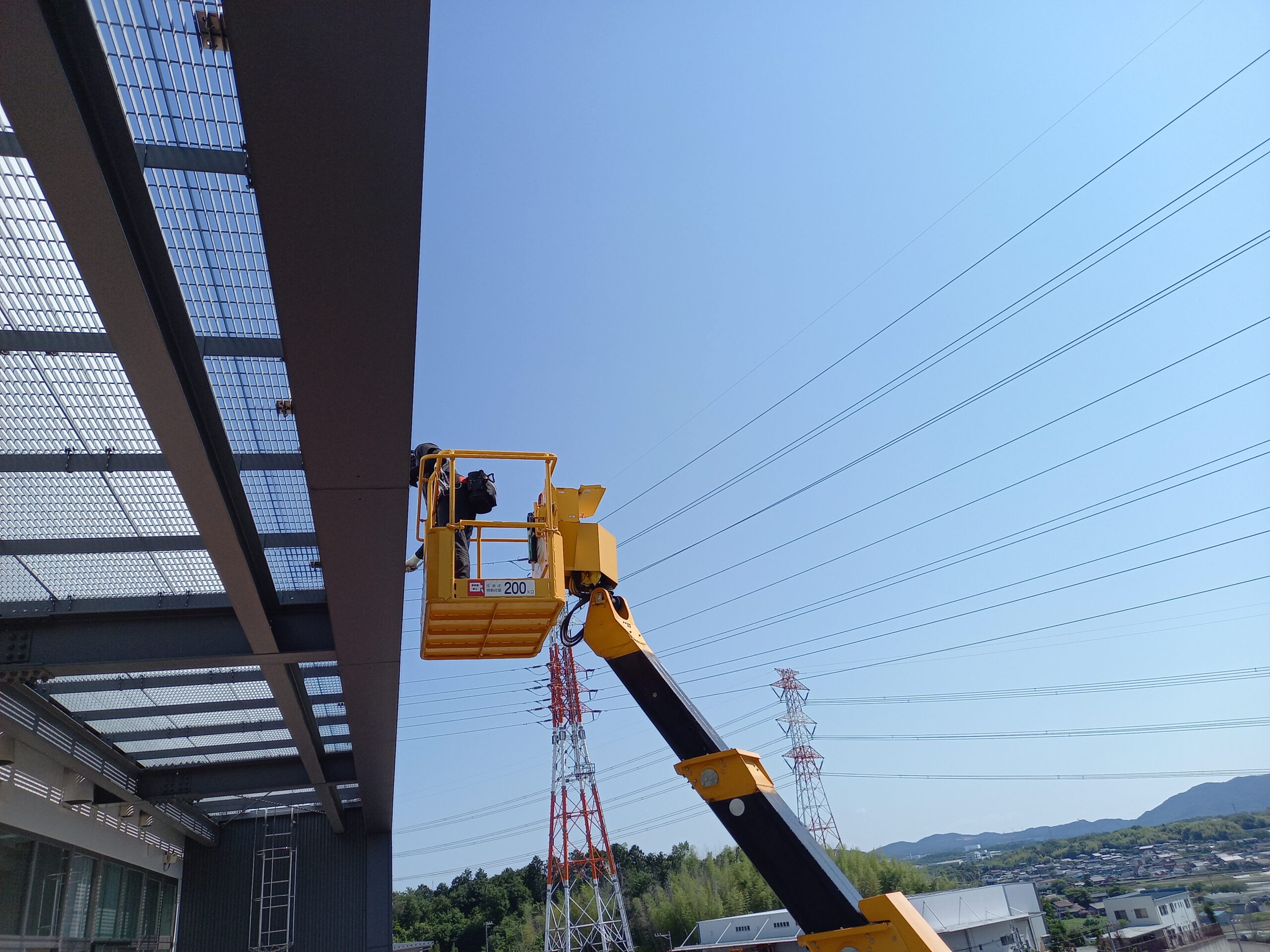 愛知県小牧市　某工場バルコニー　ピーコンネット１５取付施工